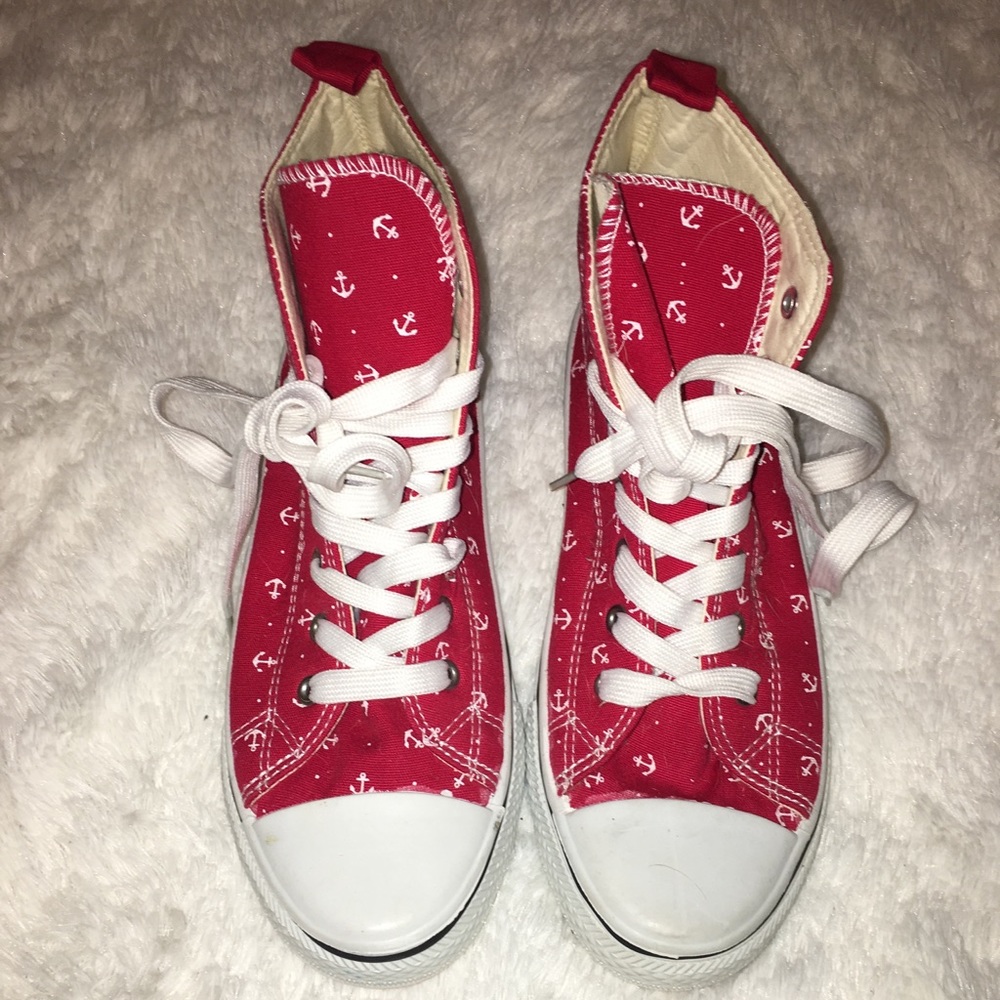 Red anchor sneakers